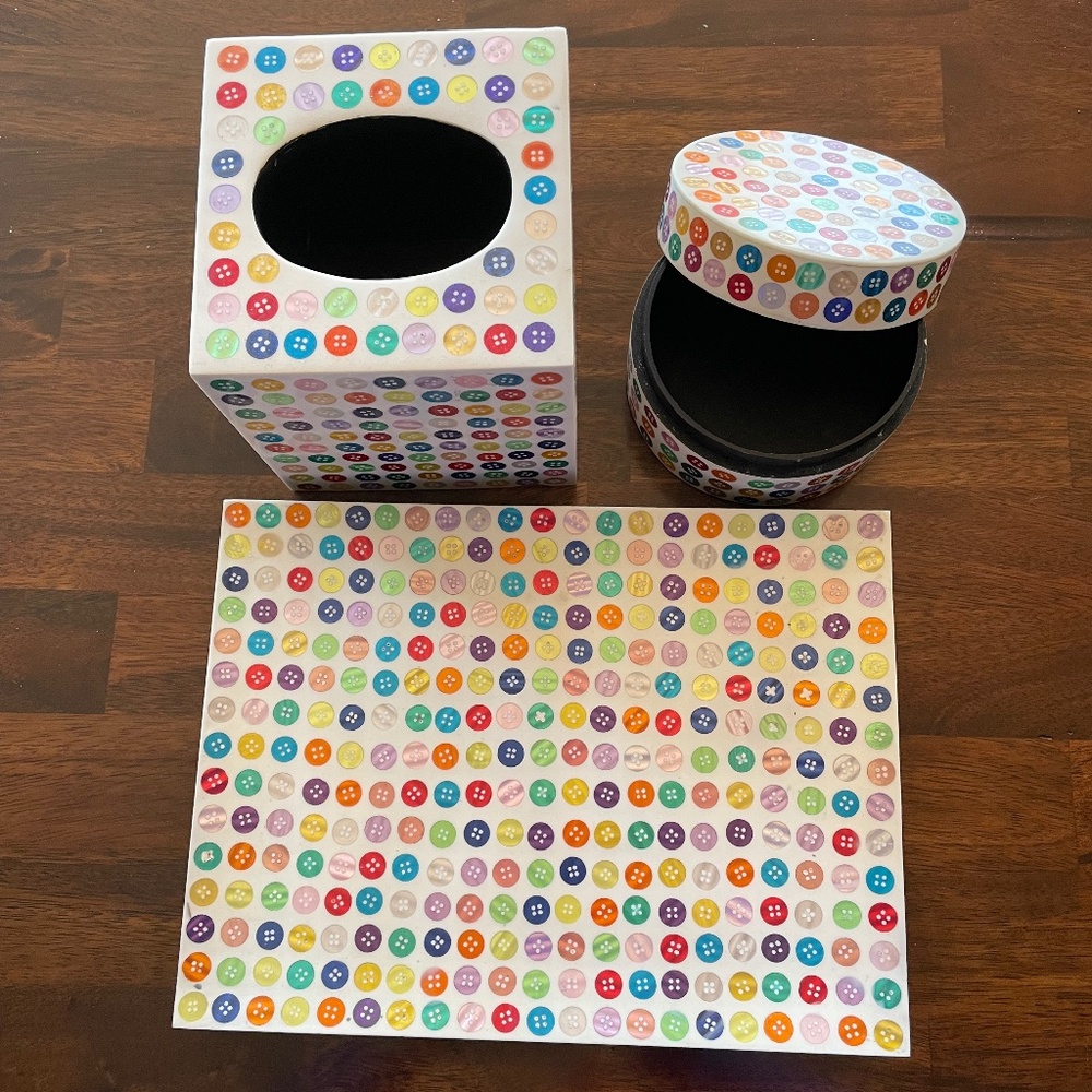 Colorful Buttons Bathroom Set